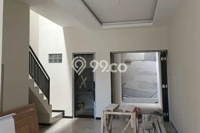 Rumah Berkualitas Semampir, Surabaya, Luas 100m2m² LB 140m2m² Rumah Berkualitas Semampir, Surabaya, Luas 100m2m² LB 140m2m²