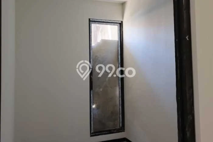 Rumah Berkualitas Semampir, Surabaya, Luas 100m2m² LB 140m2m² Rumah Berkualitas Semampir, Surabaya, Luas 100m2m² LB 140m2m²