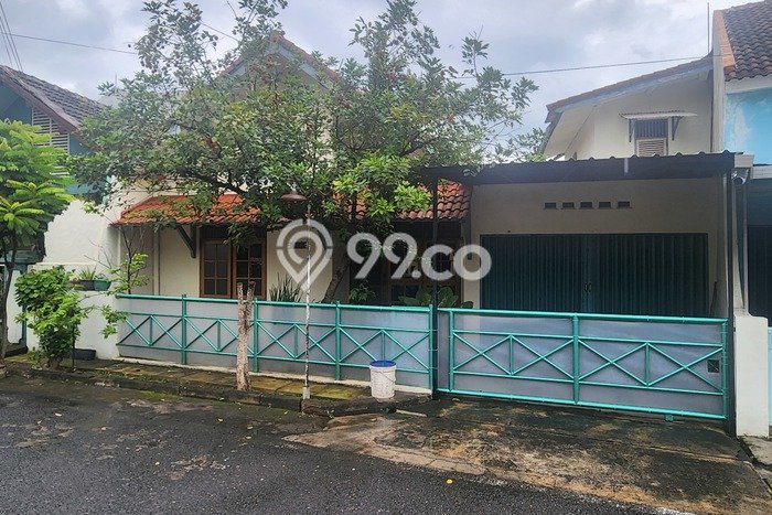 For Sale Rumah 4 Kamar Lokasi Ideal Nyaman dan Strategis di Ngaliyan For Sale Rumah 4 Kamar Lokasi Ideal Nyaman dan Strategis di Ngaliyan