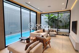 For Sale! Luxury House LT 450m2 Desain Modern di BSB City For Sale! Luxury House LT 450m2 Desain Modern di BSB City