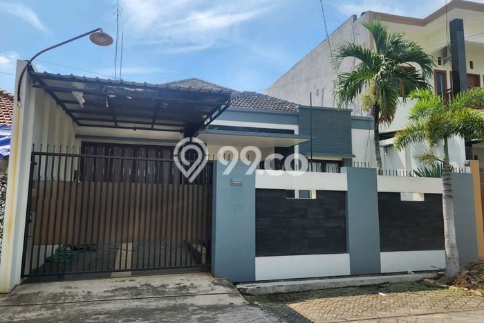 Kesempatan Emas Memiliki Rumah 3 KT 3 KM di Jantung Kota Semarang Tengah, Semarang Kesempatan Emas Memiliki Rumah 3 KT 3 KM di Jantung Kota Semarang Tengah, Semarang