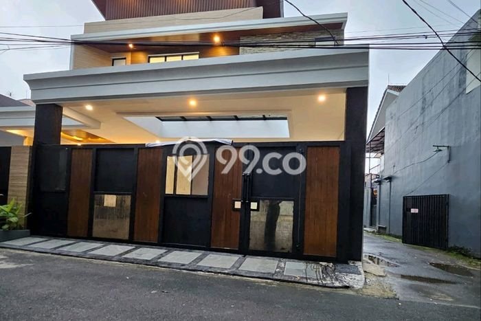 Dijual Rumah Luas Megah Dengan View Cantik di Radio Dalam, Jakarta Selatan Dijual Rumah Luas Megah Dengan View Cantik di Radio Dalam, Jakarta Selatan