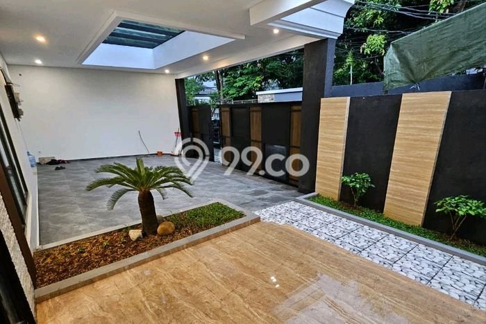 Dijual Rumah Luas Megah Dengan View Cantik di Radio Dalam, Jakarta Selatan Dijual Rumah Luas Megah Dengan View Cantik di Radio Dalam, Jakarta Selatan