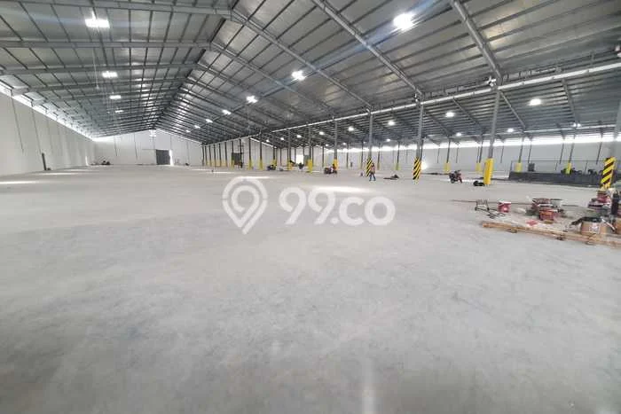 Gudang disewakan di Ngaliyan Semarang dengan luas bangunan 10500m2 Gudang disewakan di Ngaliyan Semarang dengan luas bangunan 10500m2