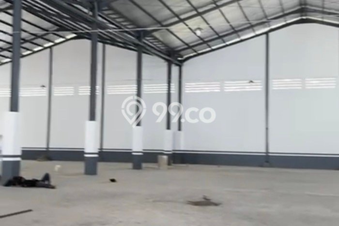 LOKASI PREMIUM! Gudang Kawasan Niaga di Ngaliyan, Luas 2660m2m², Siap Bisnis LOKASI PREMIUM! Gudang Kawasan Niaga di Ngaliyan, Luas 2660m2m², Siap Bisnis