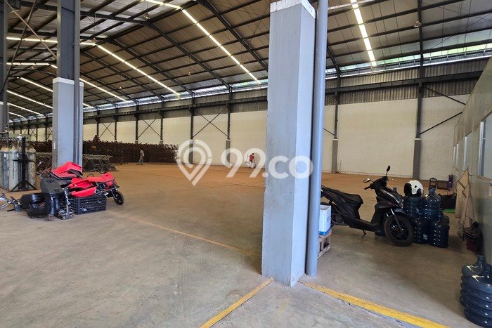 Gudang Area Premium Kawasan Ngaliyan, Luas 5670m², For Rent Gudang Area Premium Kawasan Ngaliyan, Luas 5670m², For Rent