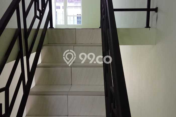Ruko Bagus Dijual LB 72m2 Lokasi Strategis Semarang Area Cocok untuk Bisnis Ruko Bagus Dijual LB 72m2 Lokasi Strategis Semarang Area Cocok untuk Bisnis
