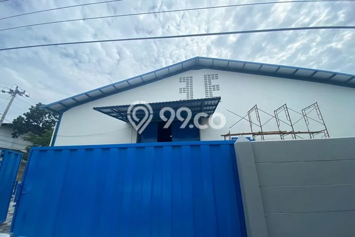 Disewakan Gudang komersial di Semarang Barat luas bangunan 1500m2 Disewakan Gudang komersial di Semarang Barat luas bangunan 1500m2