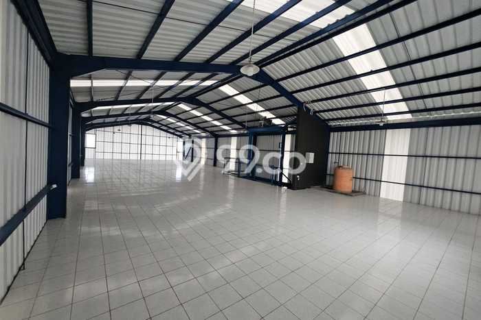 Gudang paling strategis disewakan di Semarang Barat Semarang Gudang paling strategis disewakan di Semarang Barat Semarang