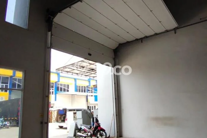 Unit Gudang Dijual di Tangerang LT 300m2 & LB 225m2 Unit Gudang Dijual di Tangerang LT 300m2 & LB 225m2