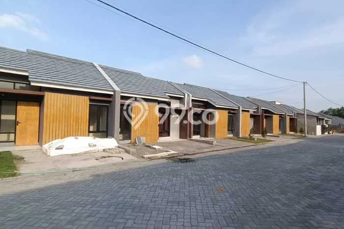 Rumah di Jiwan, Madiun, LT 30m2m² Bangunan 60m2m² Rumah di Jiwan, Madiun, LT 30m2m² Bangunan 60m2m²