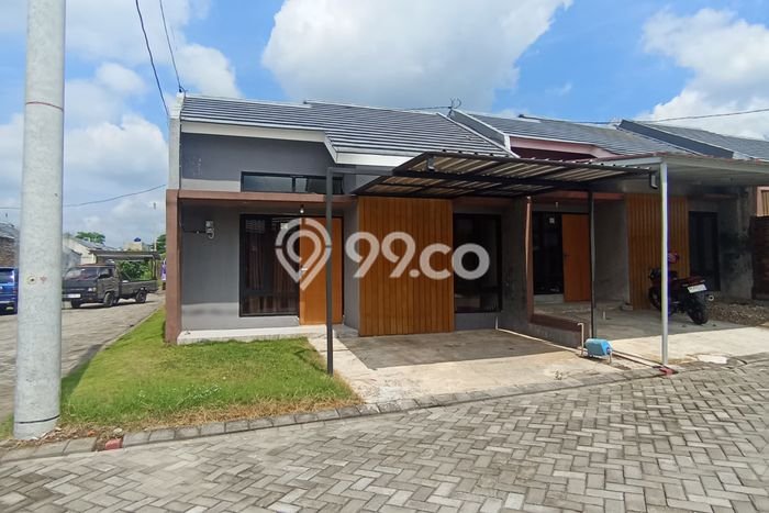 Jual Rumah Murah Meriah Teras Punya 2 Kamar & LT 60m2 Jual Rumah Murah Meriah Teras Punya 2 Kamar & LT 60m2