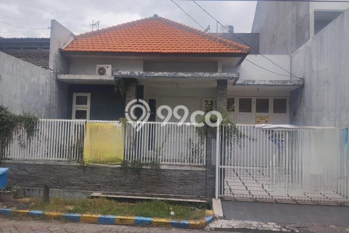 Rumah Minimalis 4 KT di Kutisari Surabaya Rumah Minimalis 4 KT di Kutisari Surabaya