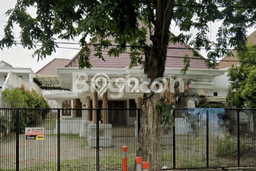 Hunian Strategis Dikontrakkan 3 Kamar di Wonokromo Boleh Nego Hunian Strategis Dikontrakkan 3 Kamar di Wonokromo Boleh Nego