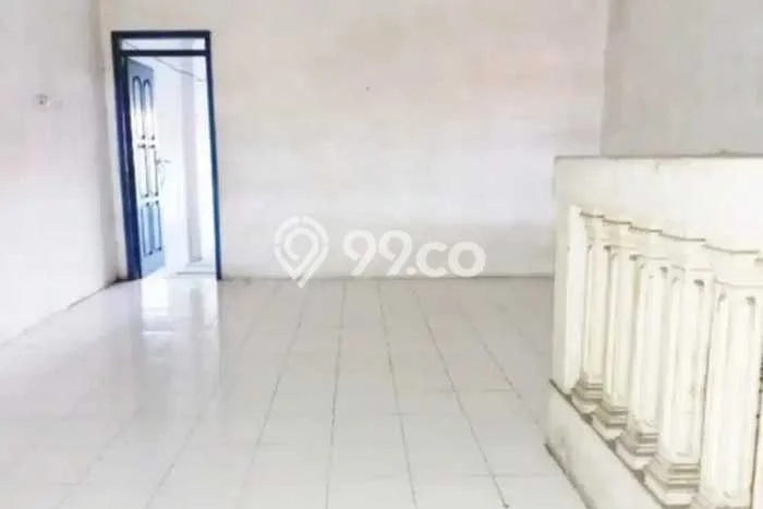 AREA BERKEMBANG! Ruko Disewakan di Gresik Kota, Luas 90m2m², Ready Bisnis AREA BERKEMBANG! Ruko Disewakan di Gresik Kota, Luas 90m2m², Ready Bisnis
