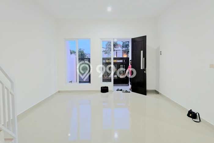 Rumah Modern Minimalis 3 Kamar Bisa Langsung Pindah di Sidoarjo Rumah Modern Minimalis 3 Kamar Bisa Langsung Pindah di Sidoarjo