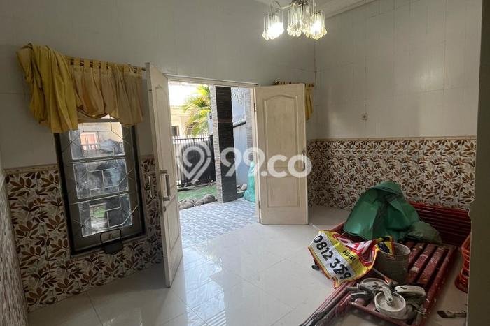 Lokasi strategis! Rumah siap pakai disewakan di Gubeng LB 310m2 Lokasi strategis! Rumah siap pakai disewakan di Gubeng LB 310m2
