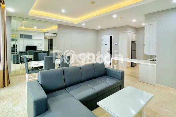 Apartemen Harga Murah dengan 4 BR & 2 KM di Mayjen Sungkono Surabaya Apartemen Harga Murah dengan 4 BR & 2 KM di Mayjen Sungkono Surabaya