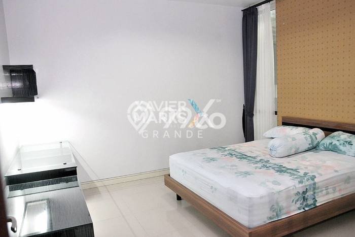 Rumah Luxury Modern Tanpa Renovasi di Balearjosari Malang Rumah Luxury Modern Tanpa Renovasi di Balearjosari Malang