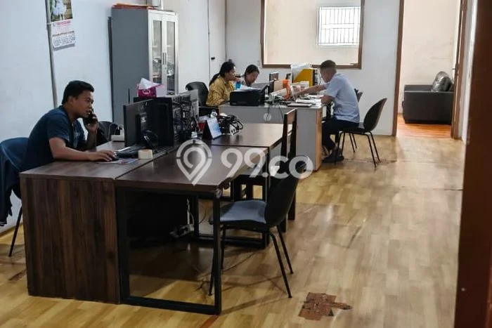 FOR RENT! Gudang di Daan Mogot Cocok untuk Bisnis 216m2 FOR RENT! Gudang di Daan Mogot Cocok untuk Bisnis 216m2