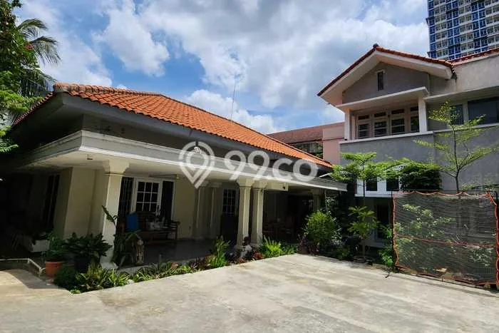 Dijual Hunian Mewah dengan Fasilitas Sekitar Lengkap di Menteng, Jakarta Pusat Dijual Hunian Mewah dengan Fasilitas Sekitar Lengkap di Menteng, Jakarta Pusat