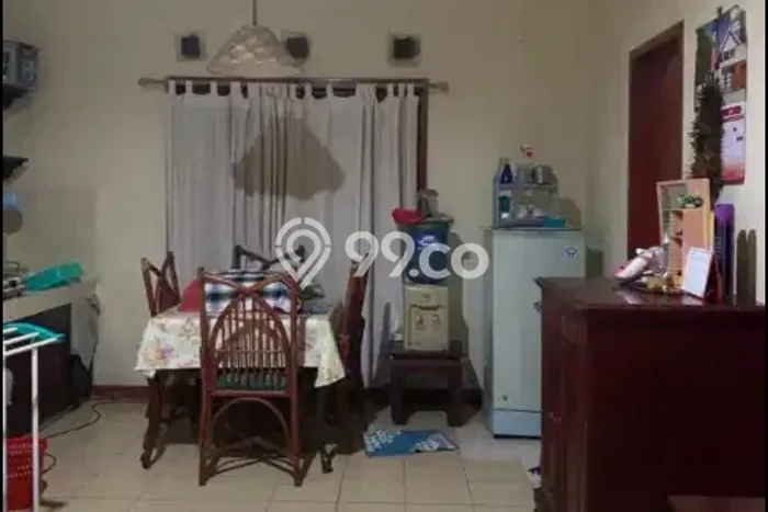 HARGA MENARIK! Vila Kawasan Cipanas, Ukuran 143m2m², Area Strategis dengan akses bagus HARGA MENARIK! Vila Kawasan Cipanas, Ukuran 143m2m², Area Strategis dengan akses bagus