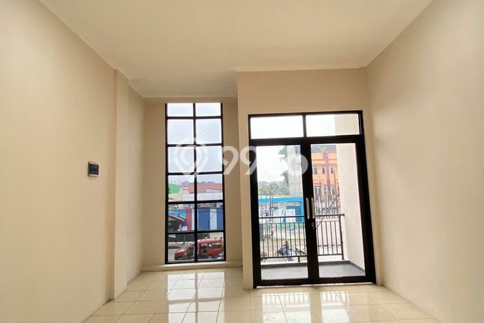 Ruko Dijual di Bekasi LT 152m2 & LB 250m2 Lokasi Terbaik! Ruko Dijual di Bekasi LT 152m2 & LB 250m2 Lokasi Terbaik!