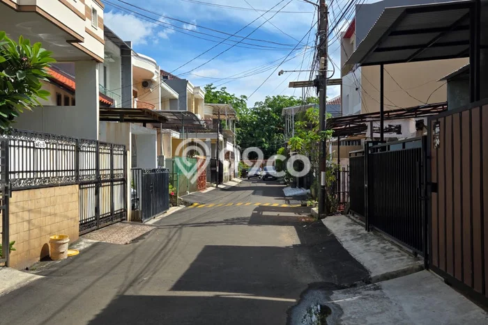 Dijual Cepat Rumah Favorit Siap Huni LB 180m2 di Kelapa Gading, Jakarta Utara Dijual Cepat Rumah Favorit Siap Huni LB 180m2 di Kelapa Gading, Jakarta Utara