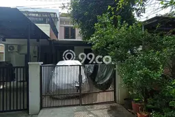 For Sale Rumah 3 Kamar Lokasi Strategis Nyaman dan Strategis di Kelapa Gading For Sale Rumah 3 Kamar Lokasi Strategis Nyaman dan Strategis di Kelapa Gading