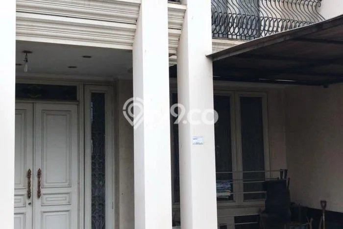 Siap Huni Rumah Mewah 3 Kamar di Kelapa Gading Dekat ke Mana Pun Siap Huni Rumah Mewah 3 Kamar di Kelapa Gading Dekat ke Mana Pun