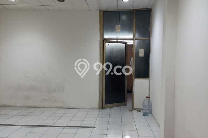 Area Ramai! Ruko Dijual di Gambir untuk Bisnis Luas Bangunan 180m2 Area Ramai! Ruko Dijual di Gambir untuk Bisnis Luas Bangunan 180m2