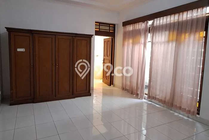 Sewa Rumah Murah di BKR Bandung dengan 5 KT Sewa Rumah Murah di BKR Bandung dengan 5 KT