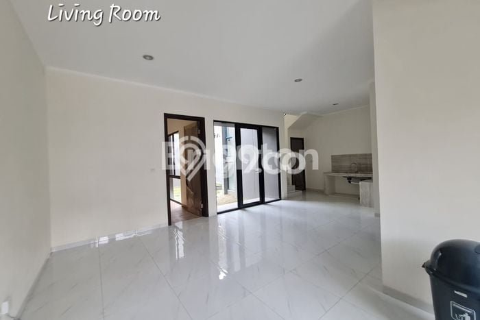 Dijual Rumah Eksklusif 3 KT di Suvarna Sutera, Tangerang Dijual Rumah Eksklusif 3 KT di Suvarna Sutera, Tangerang