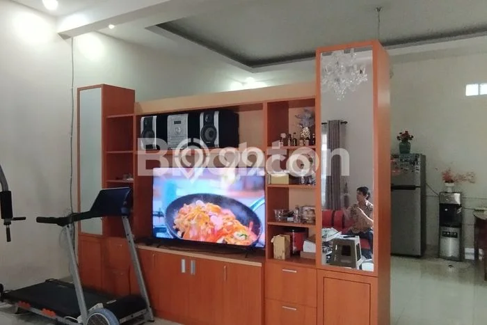 Hunian Elit LB 250m2 Siap Pakai Desain Elegan di Duri Kepa, Jakarta Barat Hunian Elit LB 250m2 Siap Pakai Desain Elegan di Duri Kepa, Jakarta Barat