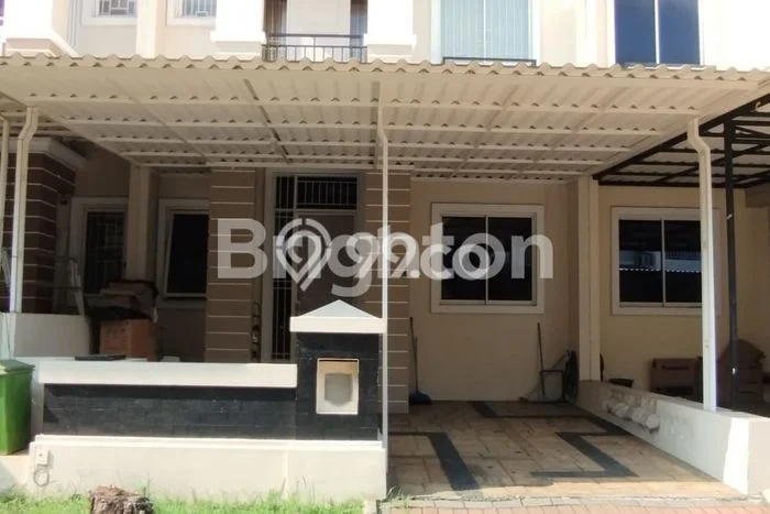 Jual Rumah Mewah Elegan Dengan View Eksklusif di Green Mansion, Jakarta Barat Jual Rumah Mewah Elegan Dengan View Eksklusif di Green Mansion, Jakarta Barat