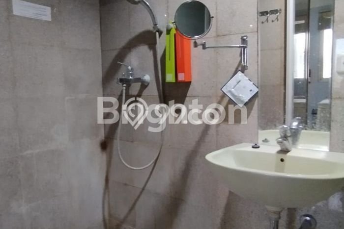 Rumah Elit Modern Siap Huni di Gandaria Jakarta Selatan Rumah Elit Modern Siap Huni di Gandaria Jakarta Selatan