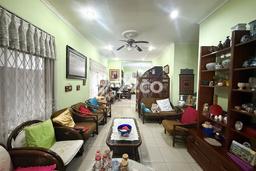 Rumah Mewah LB 486m2 Siap Huni Desain Elegan di Bendungan Hilir, Jakarta Pusat Rumah Mewah LB 486m2 Siap Huni Desain Elegan di Bendungan Hilir, Jakarta Pusat