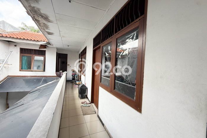 Rumah Mewah LB 486m2 Siap Huni Desain Elegan di Bendungan Hilir, Jakarta Pusat Rumah Mewah LB 486m2 Siap Huni Desain Elegan di Bendungan Hilir, Jakarta Pusat