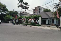 Rumah Modern Disewakan di Menteng Jakarta Pusat Lokasi Sangat Strategis Rumah Modern Disewakan di Menteng Jakarta Pusat Lokasi Sangat Strategis