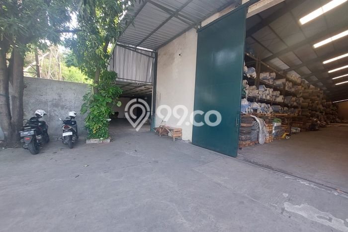Gudang Disewakan di Kawasan Ramai Kelapa Gading, Jakarta Utara Gudang Disewakan di Kawasan Ramai Kelapa Gading, Jakarta Utara