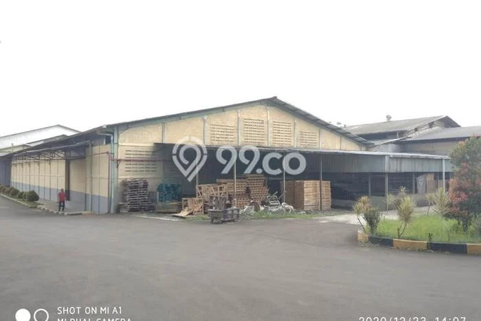 Gudang Komersial Disewakan di Citeureup Bogor Luas 5000m2 Gudang Komersial Disewakan di Citeureup Bogor Luas 5000m2