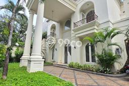 Rumah Kondisi Baik Disewakan di Kemang, Jakarta Selatan LT 750m2, LB 700m2 Rumah Kondisi Baik Disewakan di Kemang, Jakarta Selatan LT 750m2, LB 700m2