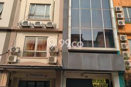 Lokasi Strategis! Dijual Ruko Bisnis di Matraman, Jakarta Timur Kondisi Bagus Lokasi Strategis! Dijual Ruko Bisnis di Matraman, Jakarta Timur Kondisi Bagus