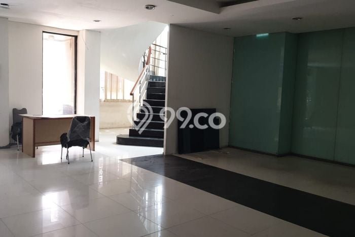 Disewakan Kantor komersial di Kelapa Gading luas bangunan 715m2 Disewakan Kantor komersial di Kelapa Gading luas bangunan 715m2