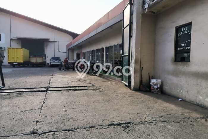 Gudang Dijual di Kelapa Gading LT 6961m2, LB 3500m2 untuk Investasi Gudang Dijual di Kelapa Gading LT 6961m2, LB 3500m2 untuk Investasi