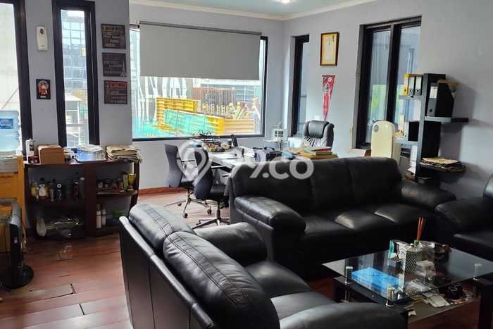 FOR SALE! Kantor di Menteng Jakarta Pusat, LT 231m2, LB 400m2 FOR SALE! Kantor di Menteng Jakarta Pusat, LT 231m2, LB 400m2