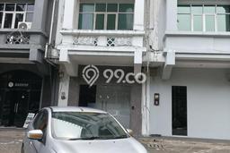 Ruko Disewakan Cepat di Kebayoran Lama Jakarta Selatan LB 300m2 Ruko Disewakan Cepat di Kebayoran Lama Jakarta Selatan LB 300m2
