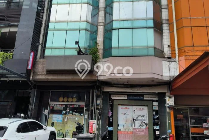 Unit Ruko Dijual di Tebet Jakarta Selatan 290m2 Unit Ruko Dijual di Tebet Jakarta Selatan 290m2