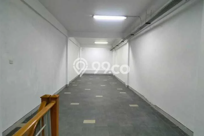 Unit Ruko Dijual di Kemayoran Jakarta Pusat Luas Tanah 72m2, Luas Bangunan 288m2 Unit Ruko Dijual di Kemayoran Jakarta Pusat Luas Tanah 72m2, Luas Bangunan 288m2