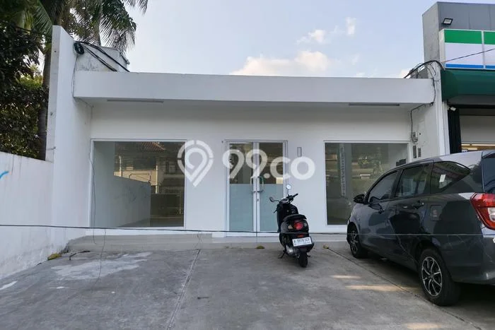 AREA KOMERSIAL! Ruko Disewakan Kawasan Duren Tiga, Luas 160m², Akses Strategis AREA KOMERSIAL! Ruko Disewakan Kawasan Duren Tiga, Luas 160m², Akses Strategis